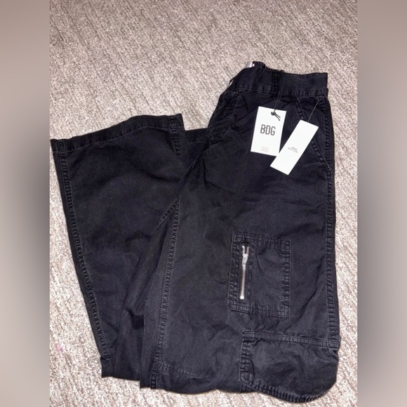 NWT cargo carpenter pant Urban Outfitters - Picture 3 of 4